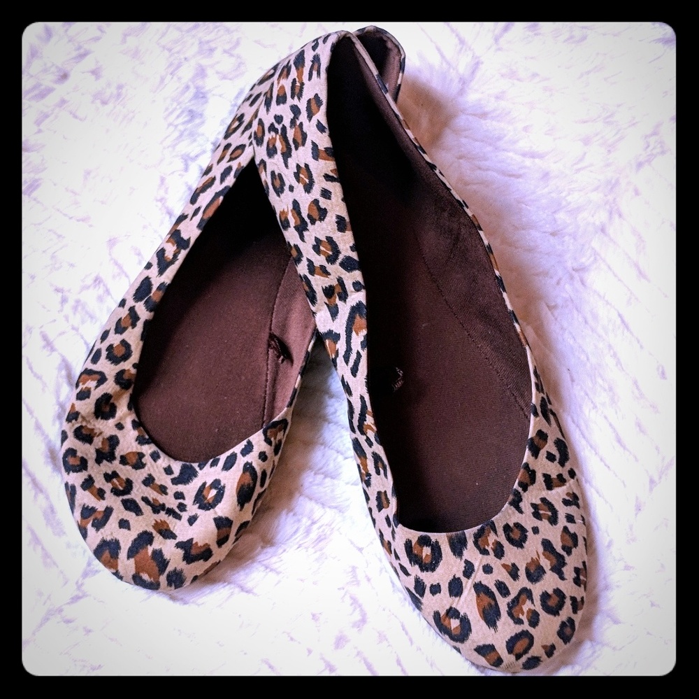Darling leopard flats